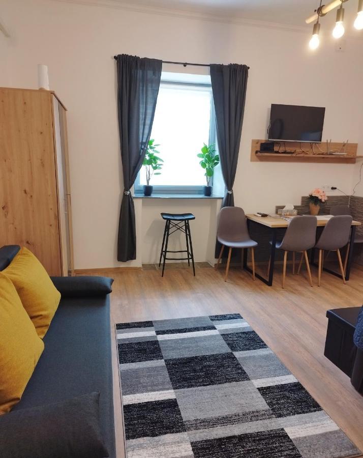 Holling Apartman Fertőboz 外观 照片