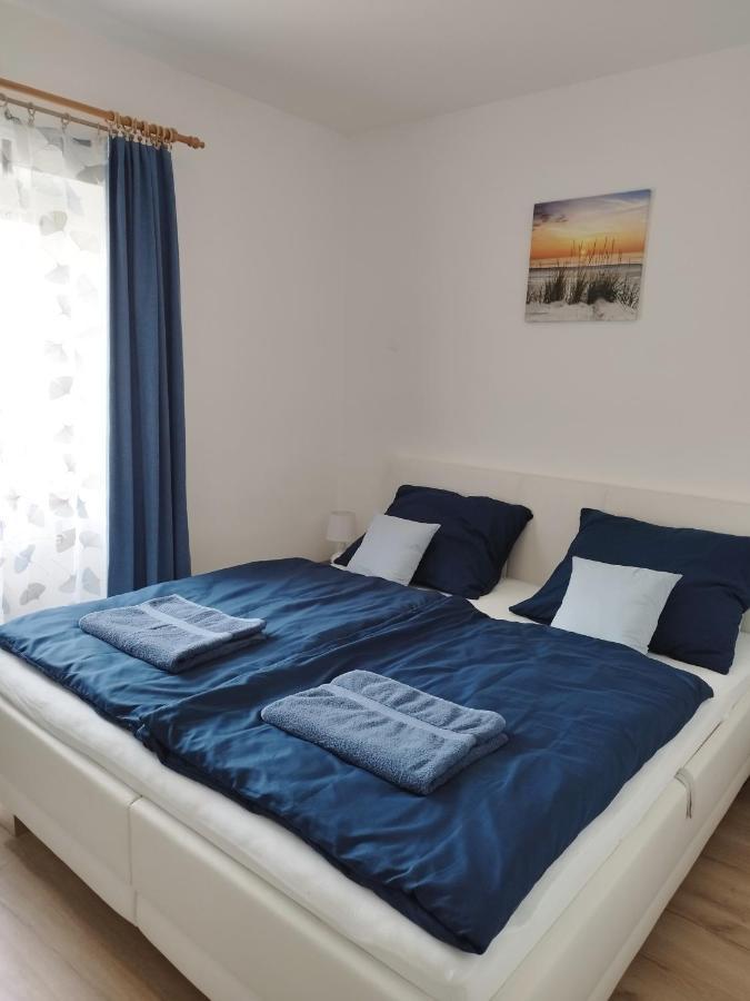 Holling Apartman Fertőboz 外观 照片