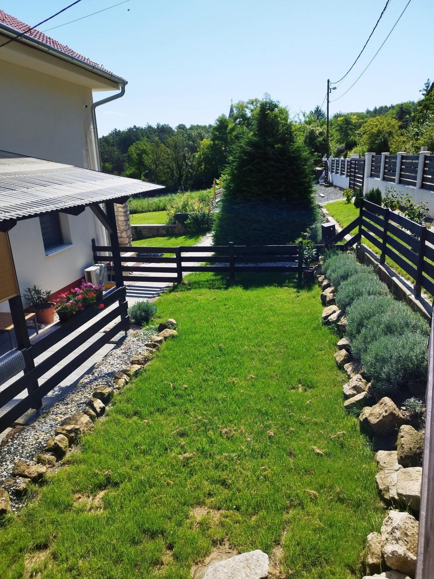 Holling Apartman Fertőboz 外观 照片